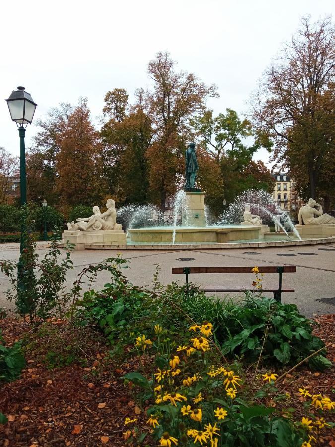 Rare A Colmar - Appartement Champ De Mars Vue Sur Parc - 70M2 - 2 Chambres מראה חיצוני תמונה